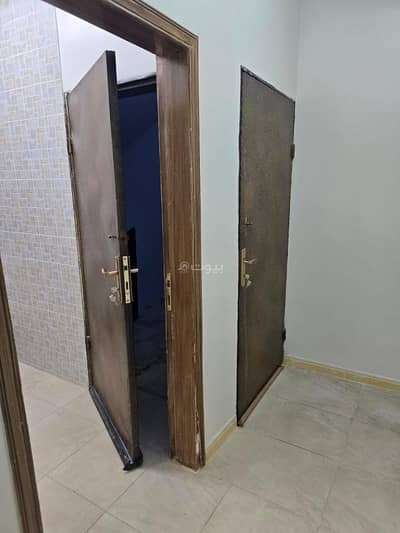 4 Bedroom Apartment for Rent in West Riyadh, Riyadh - Apartment for rent in a villa in Dhahrat Laban neighborhood