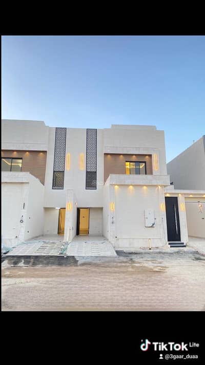 3 Bedroom Apartment for Sale in South Riyadh, Riyadh - Apartment in South Riyadh，Badr 3 bedrooms 770000 SAR - 87655982