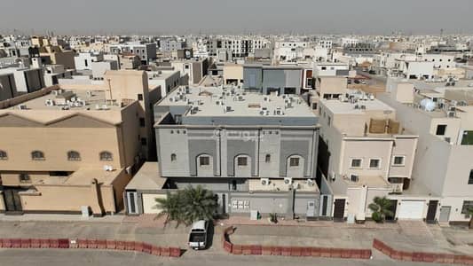 11 Bedroom Villa for Sale in West Riyadh, Riyadh - Villa for sale in Al Mahdiyah, West Riyadh