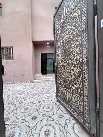 5 Bedroom Floor for Rent in North Riyadh, Riyadh - Apartment with 5 bedrooms for rent in Al Wadi, Riyadh