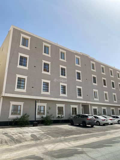 3 Bedroom Flat for Sale in East Riyadh, Riyadh - Luxury apartments for sale in Al Biyan neighborhood