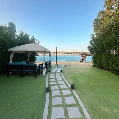 4 Bedroom Chalet for Rent in Jeddah - Golden Shati Villa