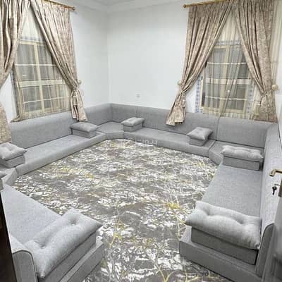 1 Bedroom Flat for Rent in Jeddah - Luxury apartment, large and upscale building. .