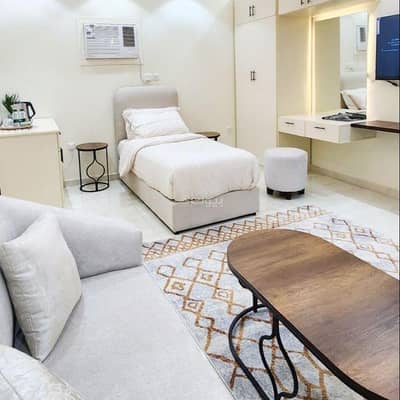 1 Bedroom Flat for Rent in Madina - Hotel