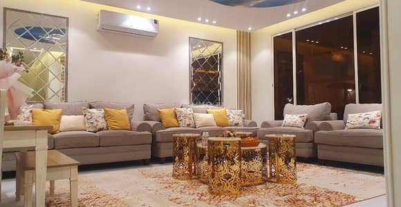 4 Bedroom Apartment for Rent in Taif - Large roof suite with roof, tent and VIP toys