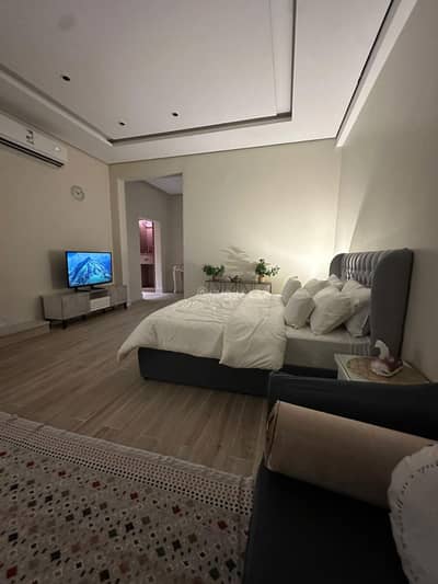 1 Bedroom Apartment for Rent in Riyadh - Spacious room - steps away from the sea and tourist destinations