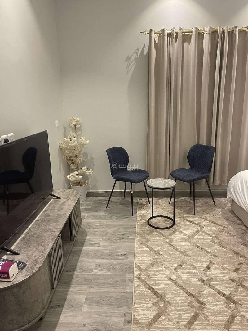 Quiet studio with master bed