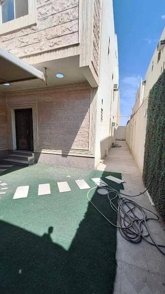 Villa For Sale in King Fahd Suburb, Dammam