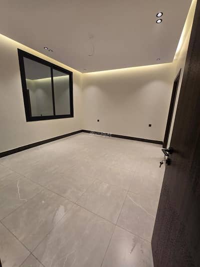 4 Bedroom Apartment for Sale in North Jeddah, Jeddah - For sale, 4 bedroom apartment with 3 bathrooms, kitchen, and large living room in Jeddah, Rawdah district.