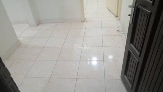 Building for Rent in Central Riyadh, Riyadh - Apartment for annual rent for family residence