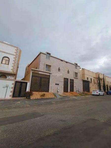 فيلا للبيع في حي الاخباب، الطائف فيلا للبيع في حي الاخباب، الطائف