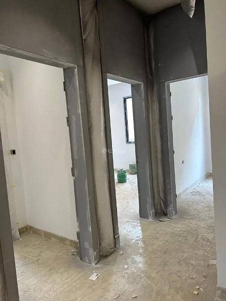 Floor For Sale in Al Khaleej, East Riyadh