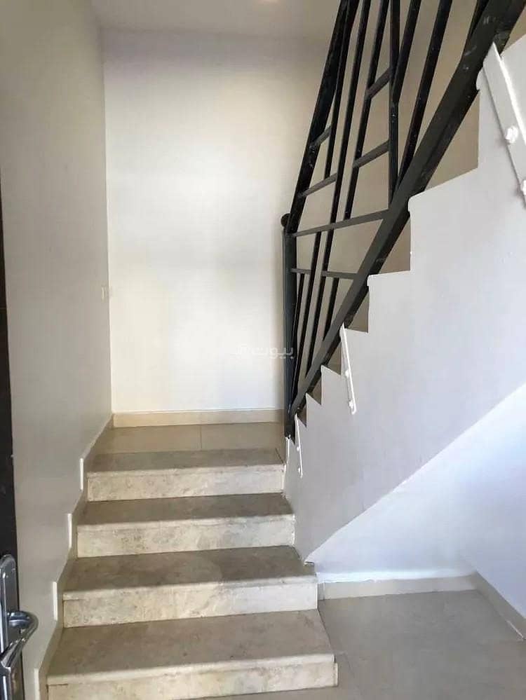للإيجار دور للإيجار دور