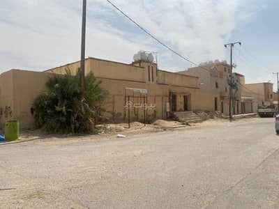 6 Bedroom Floor for Sale in Al Muhammadiyah, Hafar Al Batin - Eastern Region - Hafar Al-Batin - Residential house - Families