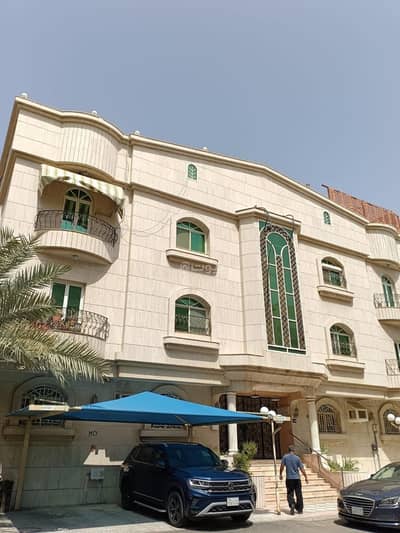 3 Bedroom Apartment for Rent in North Jeddah, Jeddah - 3-Bedroom Apartment for Rent in Al Rawdah, Jeddah