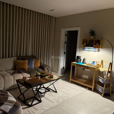 1 Bedroom Flat for Rent in Jeddah - A room and a quiet hall with self -entry