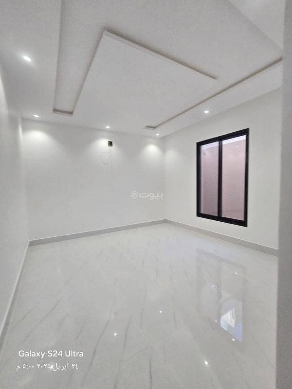 Floor in South Riyadh，Badr 3 bedrooms 780000 SAR - 87663629