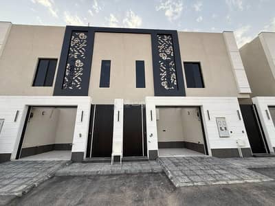 4 Bedroom Villa for Sale in East Riyadh, Riyadh - Villa in East Riyadh，Al Janadriyah 4 bedrooms 1250000 SAR - 87664007
