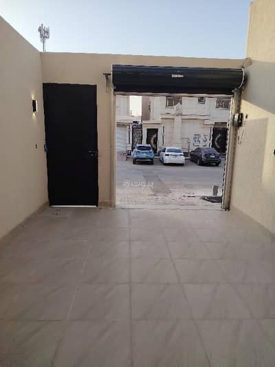 5 Bedroom Floor for Sale in East Riyadh, Riyadh - Luxurious ground floor for sale for those who seek excellence in Al-Monesiah district