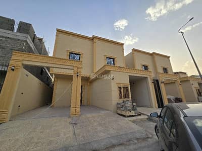 5 Bedroom Floor for Sale in South Riyadh, Riyadh - For sale ground floor very clean work and excellent location area 375 square meters