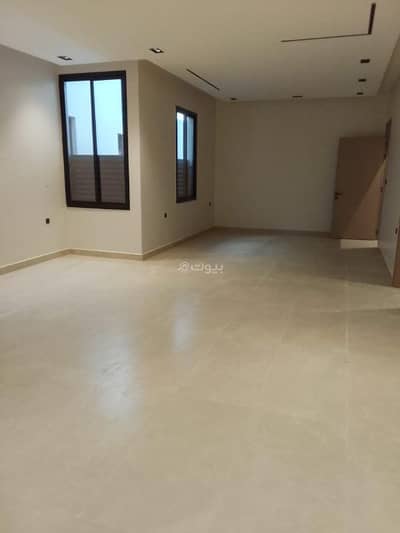3 Bedroom Floor for Sale in East Riyadh, Riyadh - For sale upper floor in a villa in Qurtubah district - offer number 817