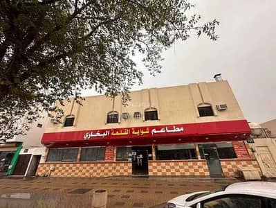 Building for Sale in West Riyadh, Riyadh - 15 Bedrooms Building For Sale in Dhahrat Al-Badi'ah, Riyadh