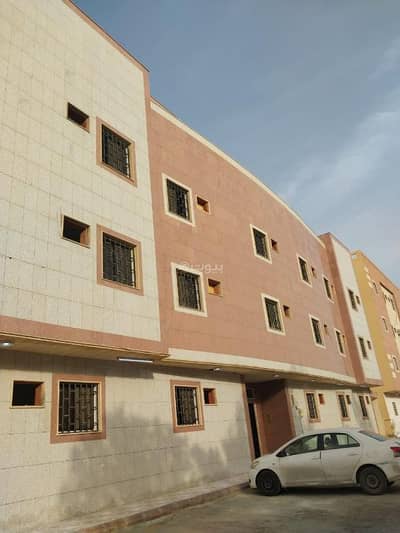 1 Bedroom Flat for Rent in South Riyadh, Riyadh - Apartment for rent in Dar Al Baida neighborhood, for bachelors only