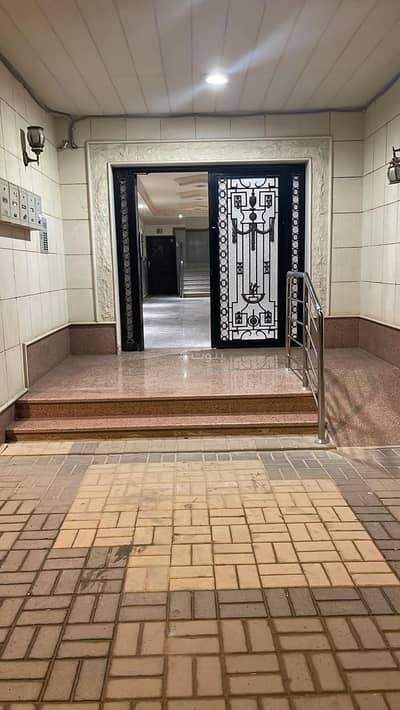 4 Bedroom Flat for Rent in North Riyadh, Riyadh - 4 Bedrooms Apartment For Rent in Hittin, Riyadh