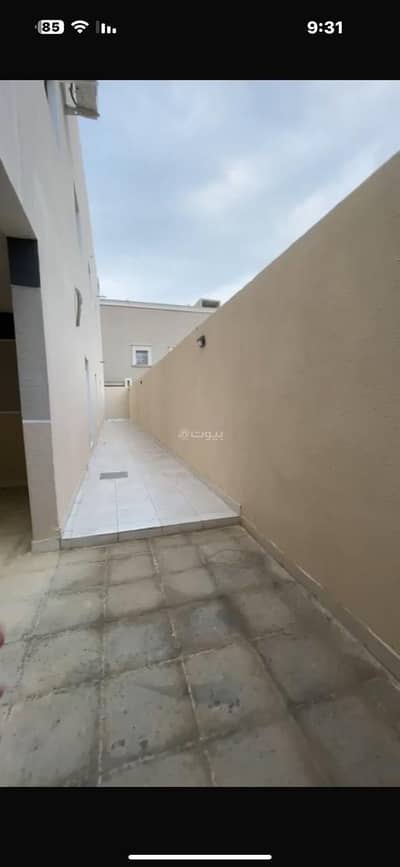 فلیٹ 4 غرف نوم للايجار في جنوب الرياض، الرياض - شقه جديده بحي عكاظ مجمع المحمديه ( ريزدنس) شقه ارضيه بحوش وكراج خاص