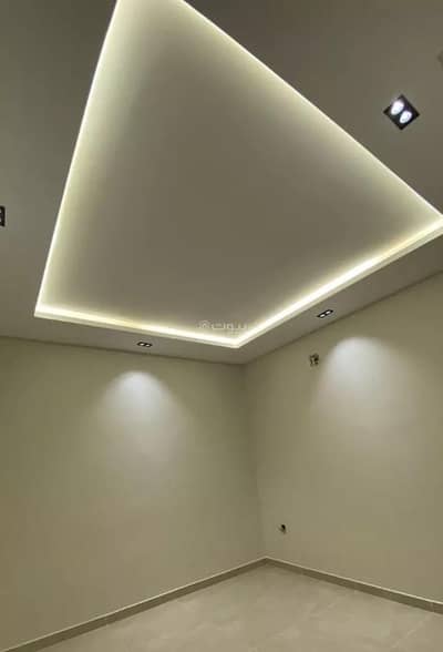7 Bedroom Floor for Sale in South Riyadh, Riyadh - Villa for sale in Akaz, south of Riyadh