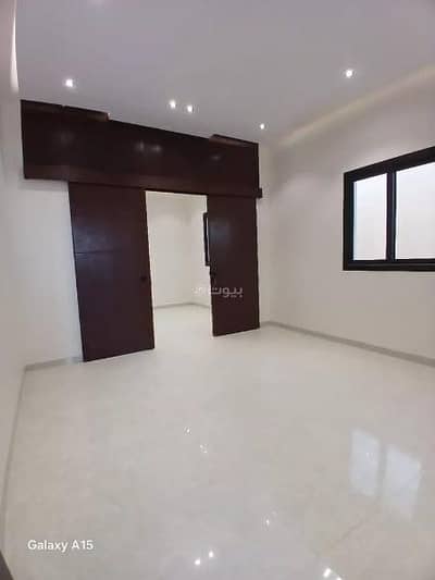 3 Bedroom Flat for Sale in East Riyadh, Riyadh - Apartment for sale in Al Ramal, East Riyadh