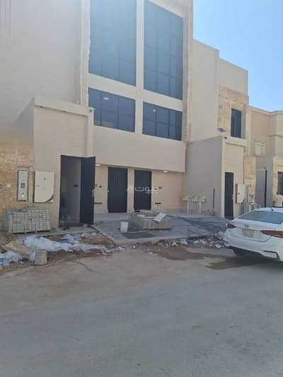 دور 6 غرف نوم للبيع في شرق الرياض، الرياض - دور للبيع في المونسية، شرق الرياض