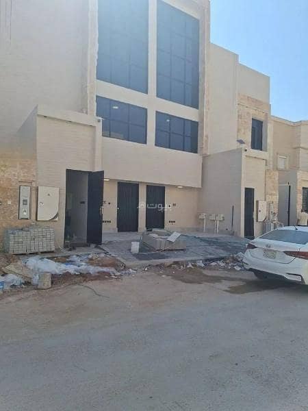 دور للبيع في المونسية، شرق الرياض دور للبيع في المونسية، شرق الرياض