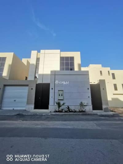 5 Bedroom Villa for Sale in East Riyadh, Riyadh - Villa for sale in Al Munsiyah, East Riyadh