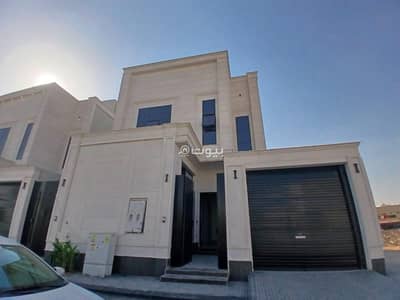 5 Bedroom Floor for Sale in East Riyadh, Riyadh - Villa for sale in Al Muazilah, east of Riyadh