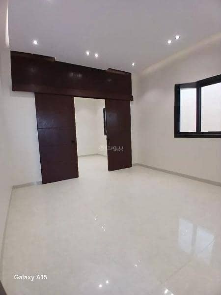 Apartment for sale in Al Ramal, East Riyadh