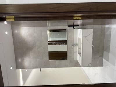 4 Bedroom Apartment for Sale in North Jeddah, Jeddah - Apartment in North Jeddah，Al Manar 4 bedrooms 595000 SAR - 87667050