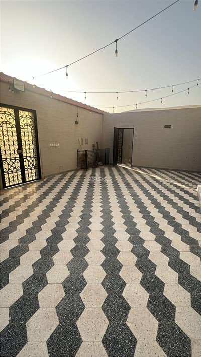 5 Bedroom Villa for Rent in North Riyadh, Riyadh - Villa for rent in Sahafa district
