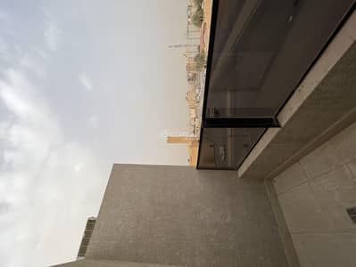 3 Bedroom Flat for Rent in East Riyadh, Riyadh - 3 bedroom apartment for rent in Al Mansiyya