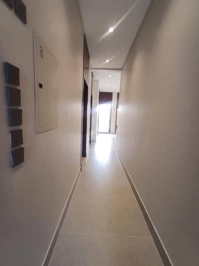 2 Bedroom Floor for Sale in West Riyadh, Riyadh - Floor in West Riyadh，Al Zahrah 2 bedrooms 710000 SAR - 87670119