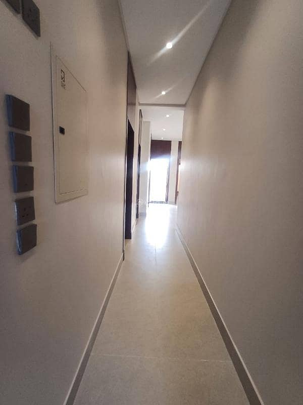 Floor in West Riyadh，Al Zahrah 2 bedrooms 710000 SAR - 87670119