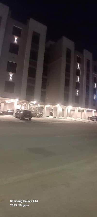 فلیٹ 3 غرف نوم للايجار في الحمراء، الخبر - شقه جديده