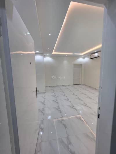 2 Bedroom Villa for Rent in North Riyadh, Riyadh - شقة مجددة مع بايكة في الممصيف 🏠