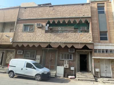 دور 4 غرف نوم للايجار في غرب الرياض، الرياض - الرياض حي ام الحمام الشرقي