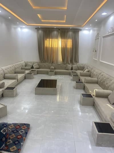 5 Bedroom Floor for Sale in Al Wurud, Al Muzahimiyah Riyadh Region - Floor with Apartments Establishment for Sale in Al Wurud, Al Muzahimiyah Riyadh Region