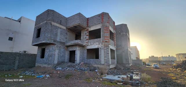 7 Bedroom Villa for Sale in Al Difa, Madina - Villa in Al Difa 7 bedrooms 1300000 SAR - 87669293
