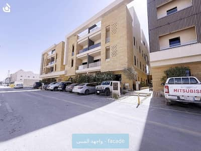 3 Bedroom Apartment for Rent in North Riyadh, Riyadh - Apartment for rent in Al-Malqa neighborhood