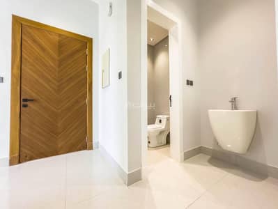 3 Bedroom Apartment for Sale in West Riyadh, Riyadh - 3 Bedroom Apartment For Sale in Tawiq, Riyadh