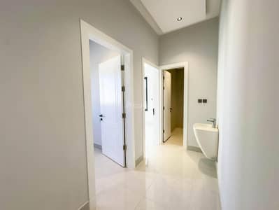 3 Bedroom Apartment for Sale in West Riyadh, Riyadh - 3 Bedrooms Apartment for Sale in Tuwaiq, Riyadh