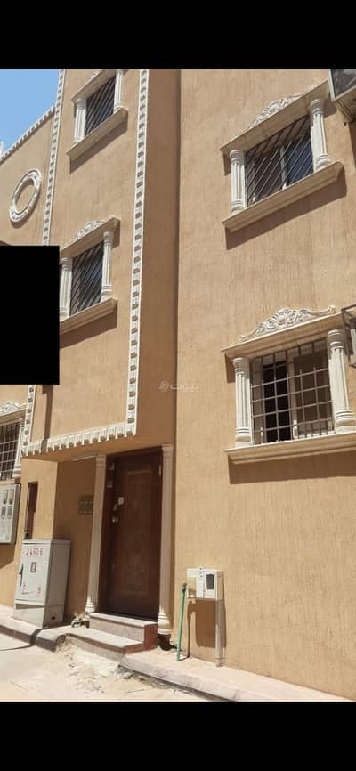 Building for Sale in Central Riyadh, Riyadh - For Sale: Residential Building in Al Murqab District, Riyadh